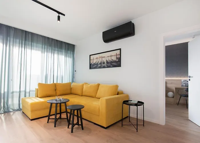 Apartament Zolta Sofa